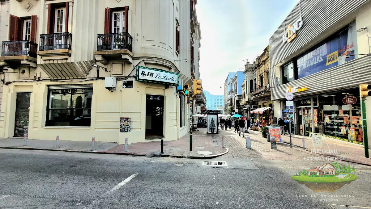 Local Comercial ID.1137 - Alquiler de local en CIUDAD VIEJA