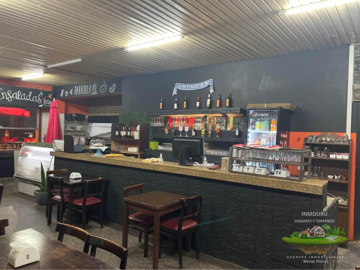 Local Comercial ID.960 - Venta de llave comercial de pizzeria 
