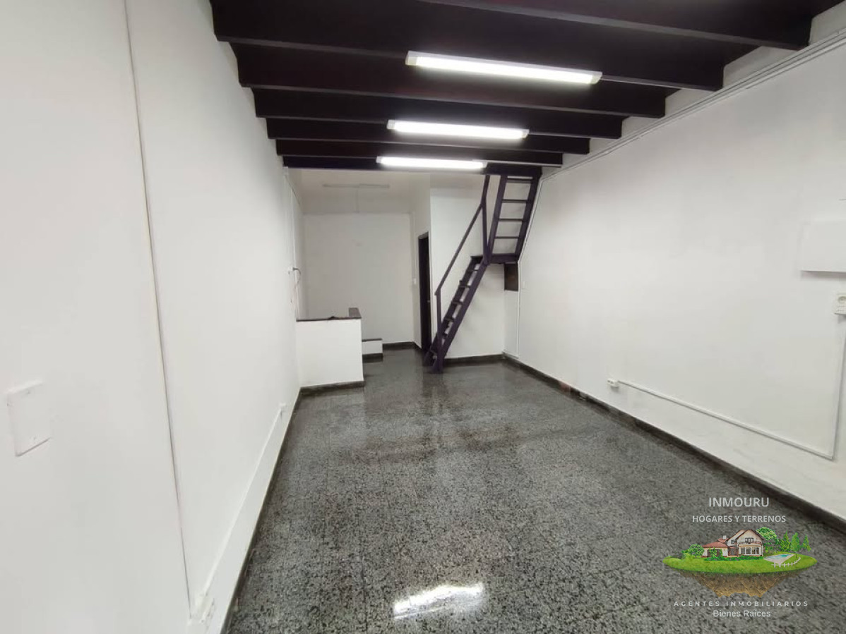 Local Comercial ID.1515 - ALQUILER de local en el CENTRO