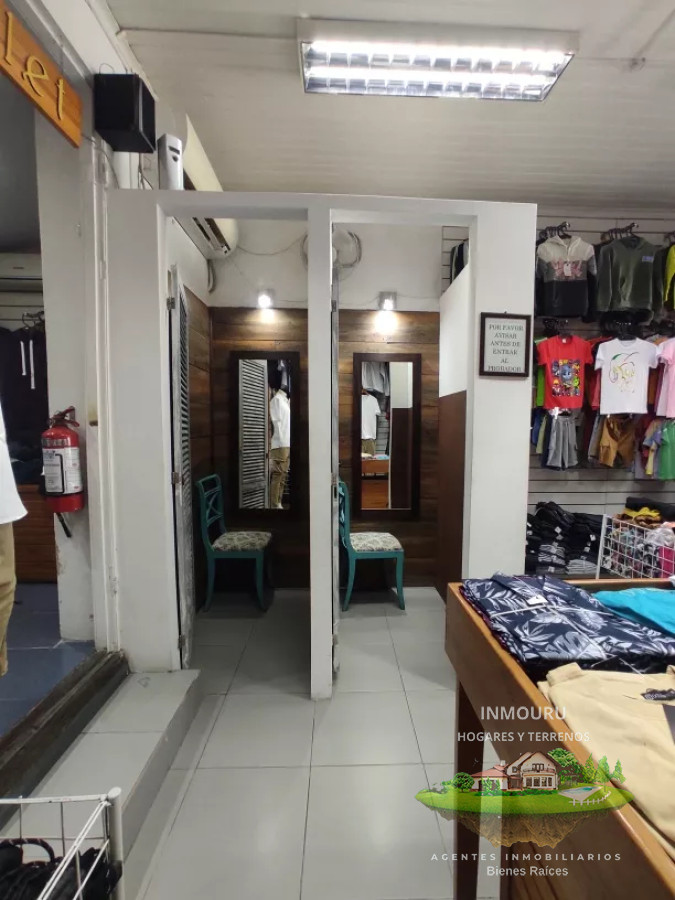 Local Comercial ID.425 - Se vende llave de local comercial con trayectoria, pleno centro de San Carlos