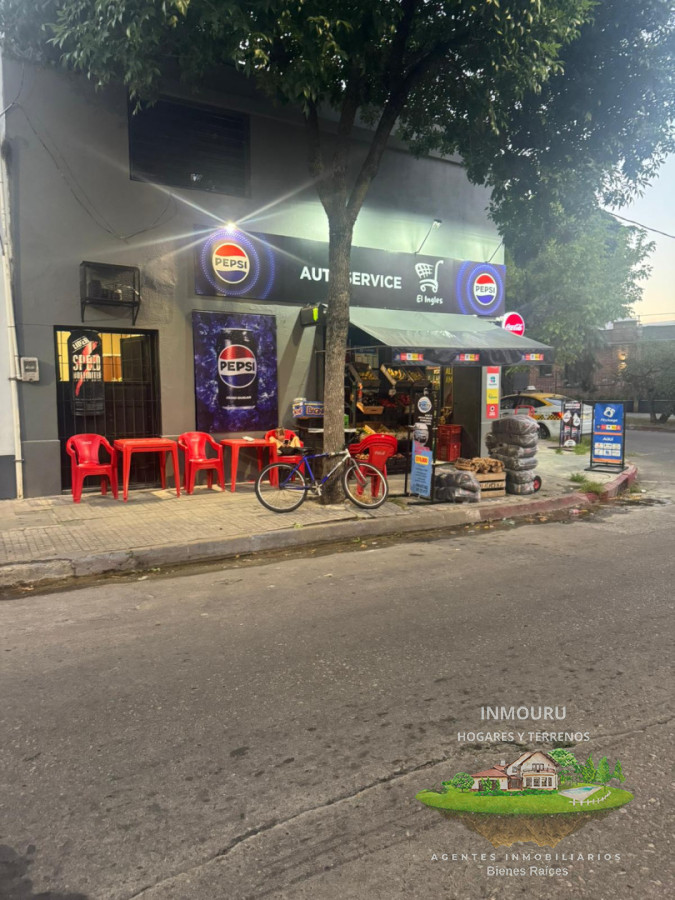 Local Comercial ID.2457 - Venta de local comercial en Parque Batlle  