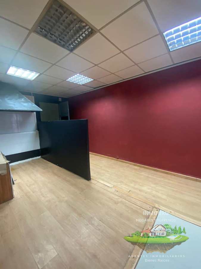 Local Comercial ID.998 - Se alquila local comecial Villa del Cerro