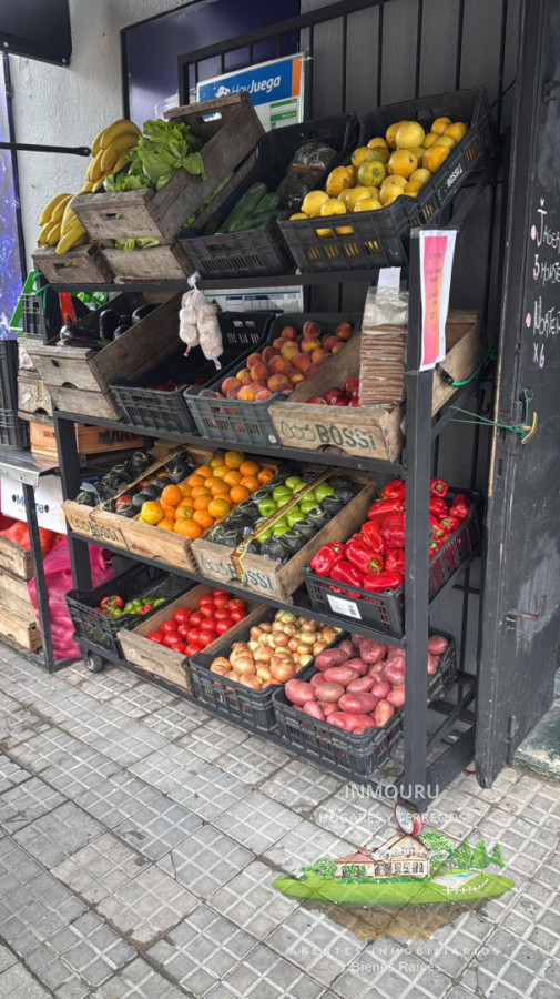 Local Comercial ID.2457 - Venta de local comercial en Parque Batlle  