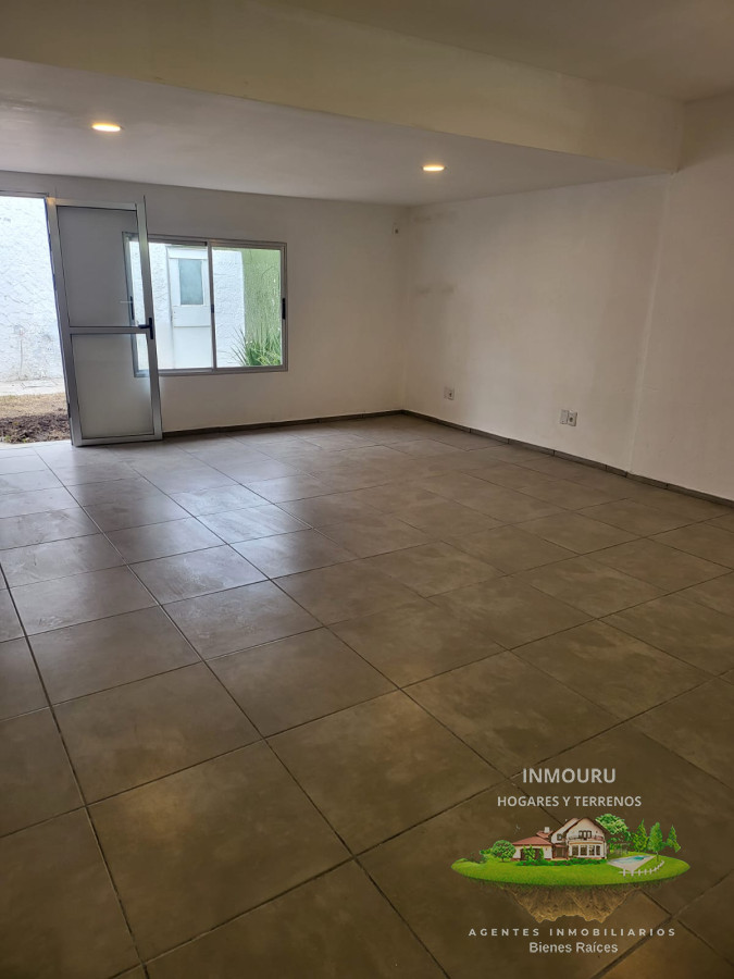 Local Comercial ID.1506 - Se alquila local al fondo en la rambla 