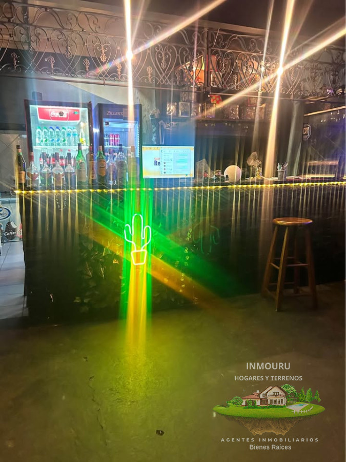 Local Comercial ID.2657 - Venta de llave comercial en Tres Cruces 