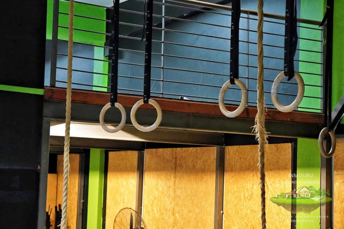 Local Comercial ID.1629 - Venta de llave comercial para gimnasio , Ciudad Vieja
