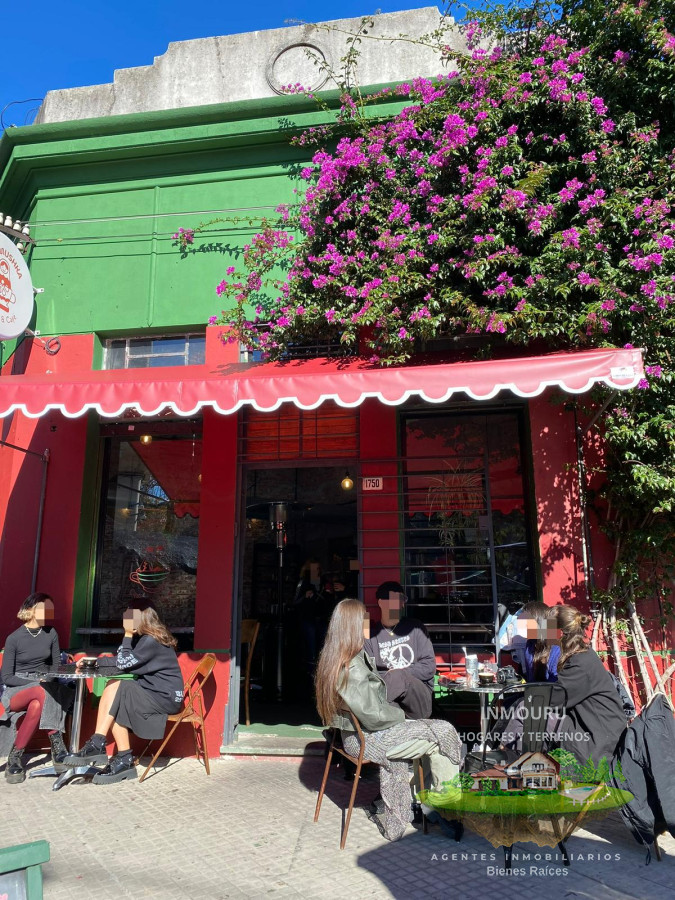 Local Comercial ID.2118 - Venta de Cafeterìa en funcionamiento 