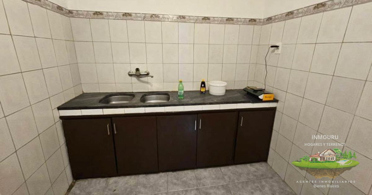 Local Comercial ID.2424 - Se alquila Local comercial junto a Vivienda en Zona La Comercial