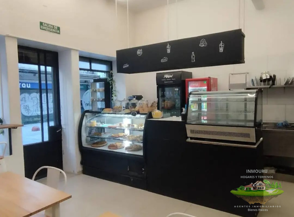 Local Comercial ID.1239 - Venta de Cafetería y Rotisería en Ciudad Vieja  