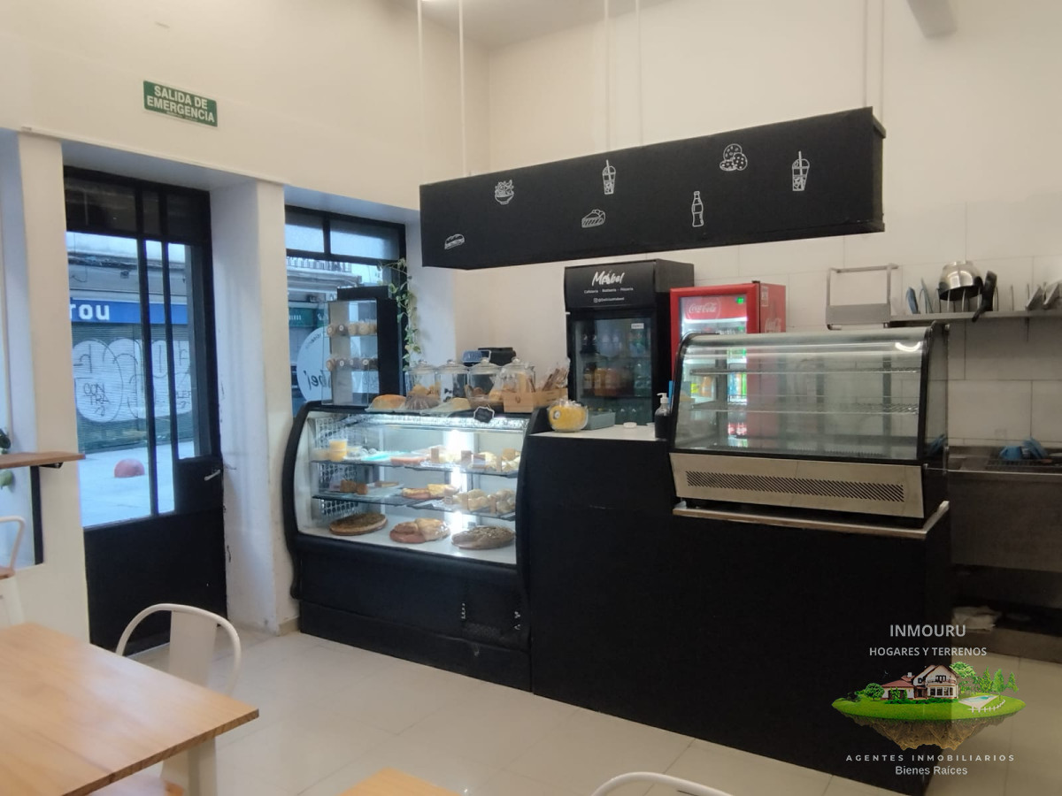 Local Comercial ID.1040 - VENTA LLAVE  Local en CIUDAD VIEJA