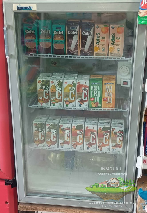 Local Comercial ID.1703 - Se vende llave de kiosko ubicado en Manga