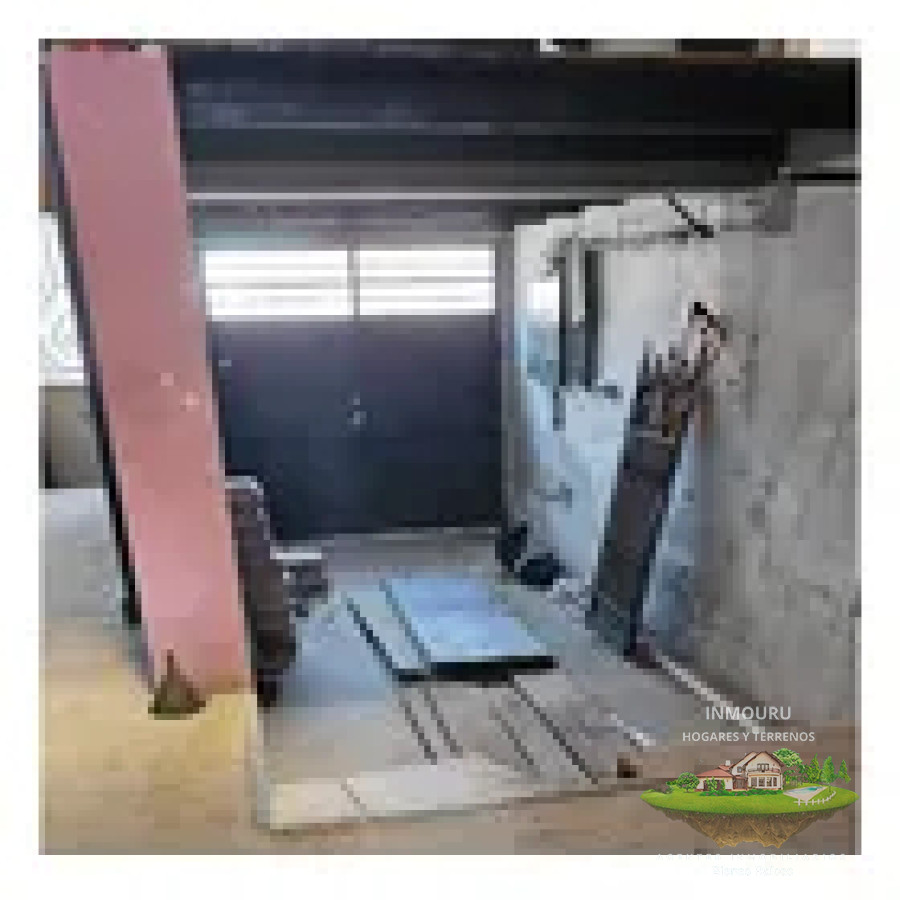 Local Comercial ID.827 - Se Alquila Amplio Local Comercial en Propios