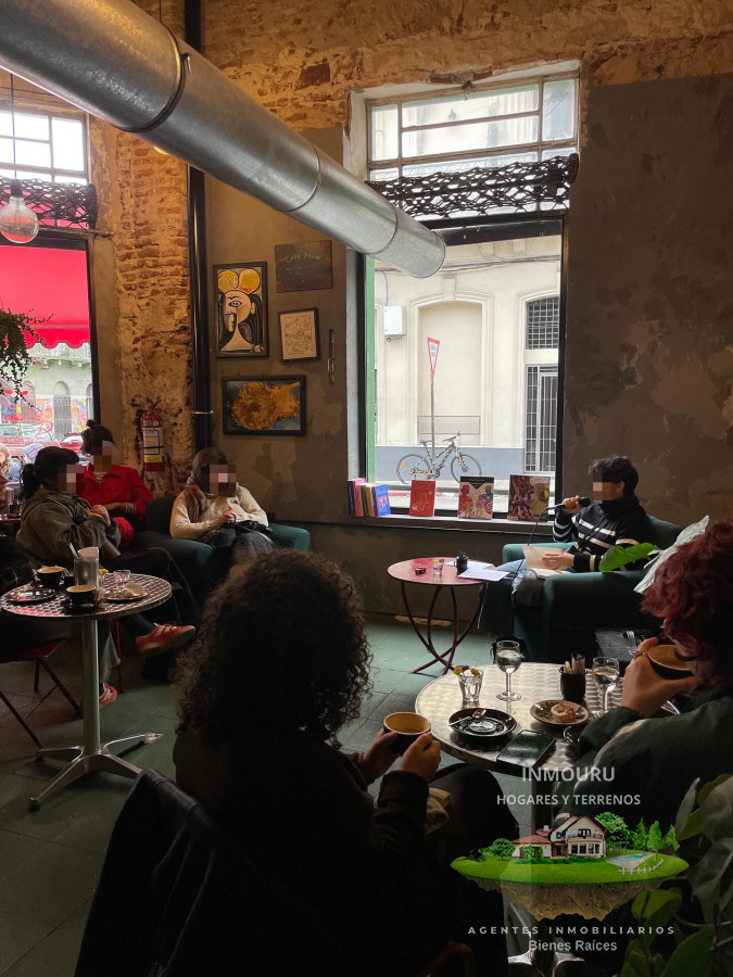 Local Comercial ID.2118 - Venta de Cafeterìa en funcionamiento 