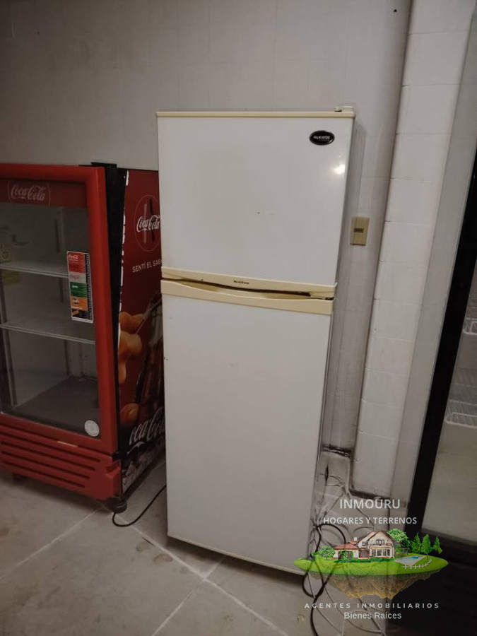 Local Comercial ID.1179 - Llave comercial para rubro alimentario en Centro