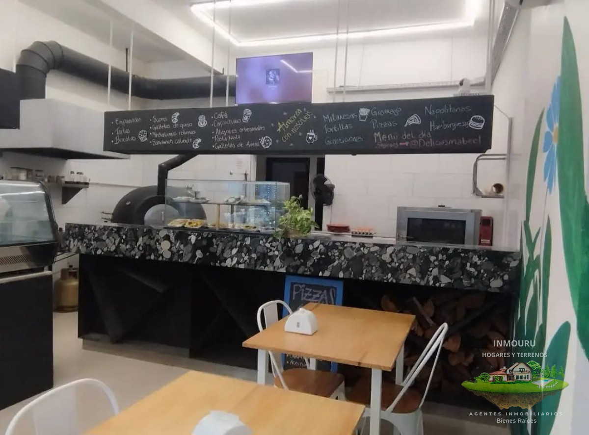 Local Comercial ID.1239 - Venta de Cafetería y Rotisería en Ciudad Vieja  