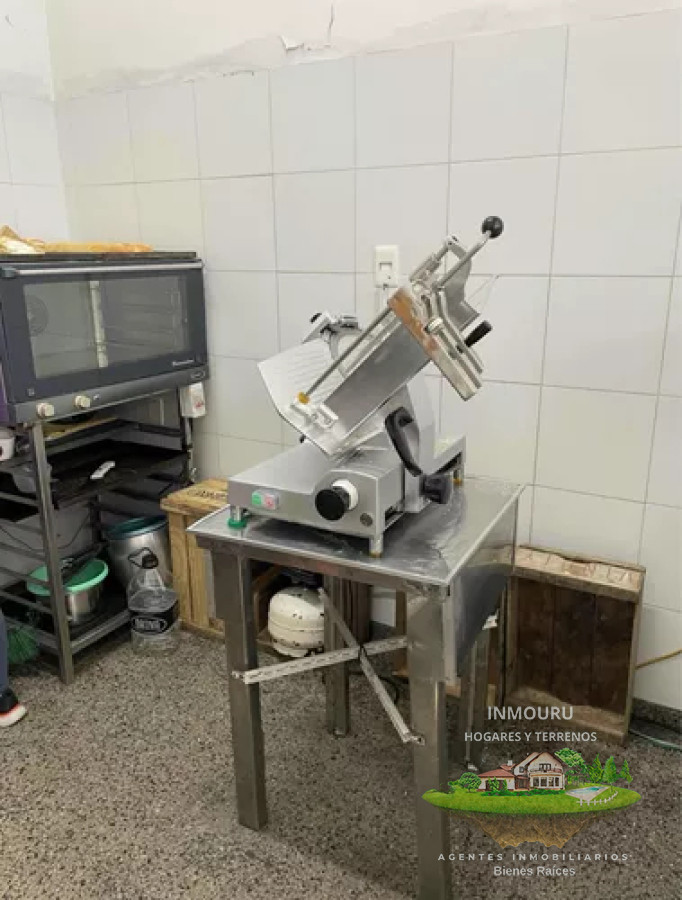 Local Comercial ID.731 - Venta de llave de autoservice en Tres Cruces 