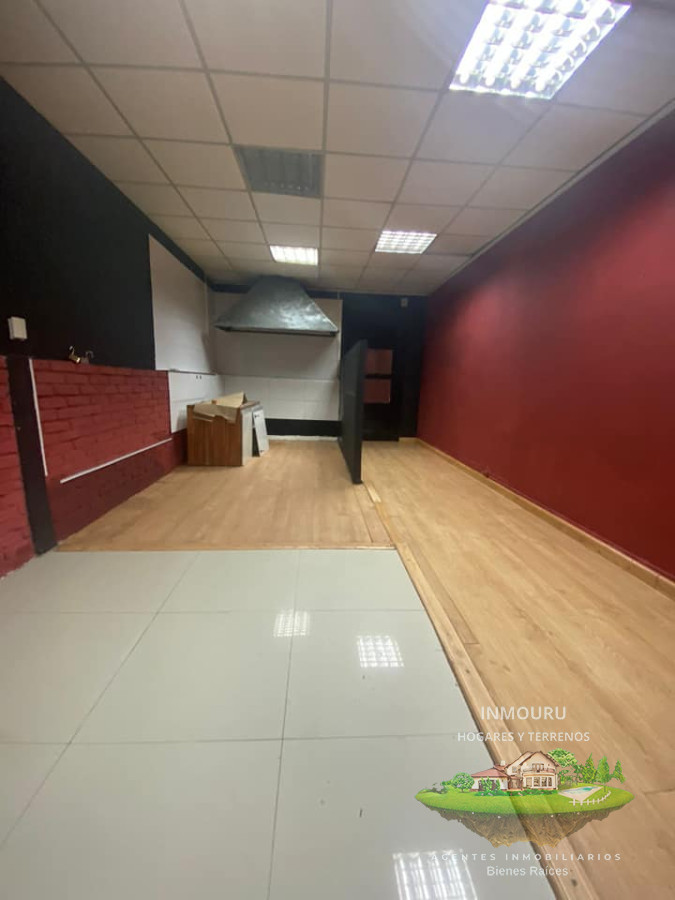 Local Comercial ID.998 - Se alquila local comecial Villa del Cerro