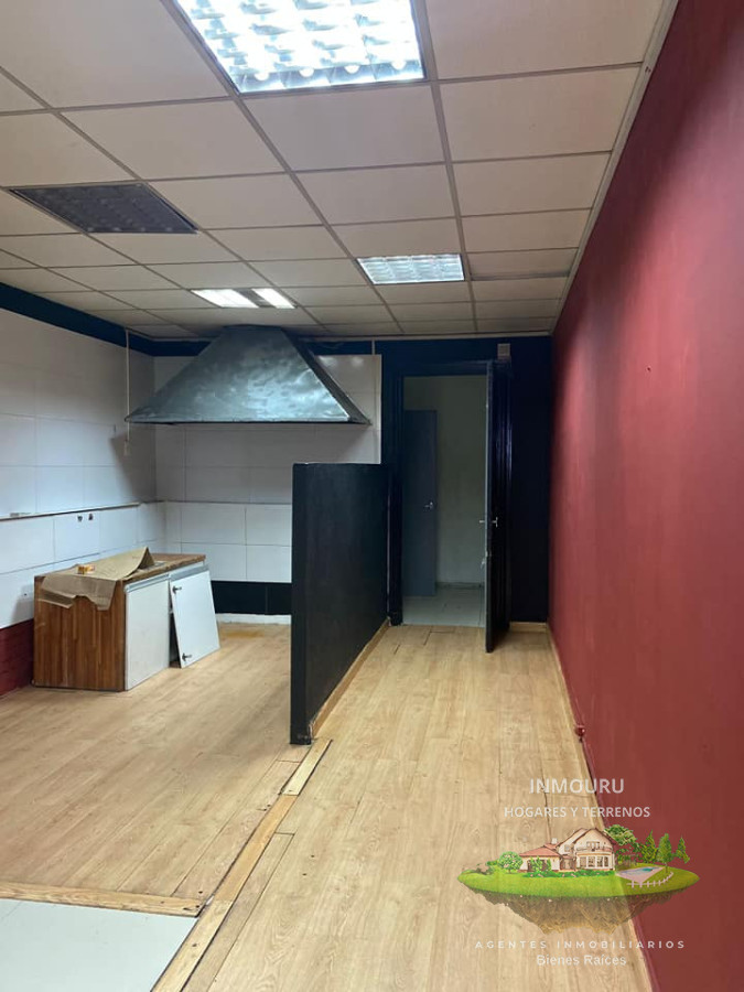 Local Comercial ID.998 - Se alquila local comecial Villa del Cerro