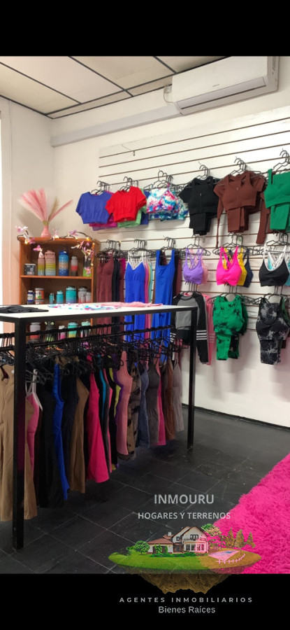 Local Comercial ID.2922 - Se Venden Llaves de Locales en Maldonado!