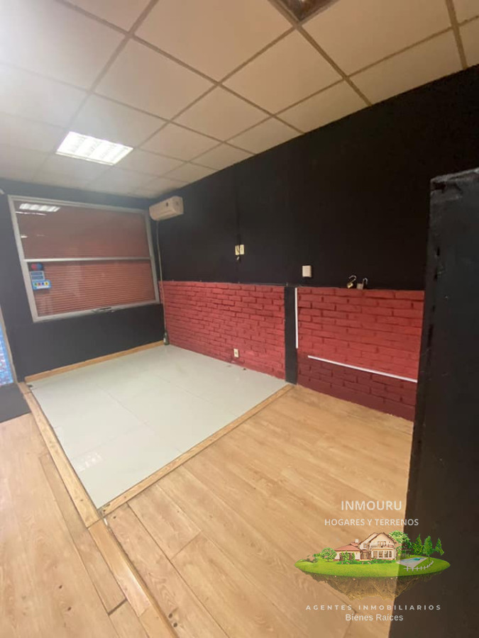 Local Comercial ID.998 - Se alquila local comecial Villa del Cerro