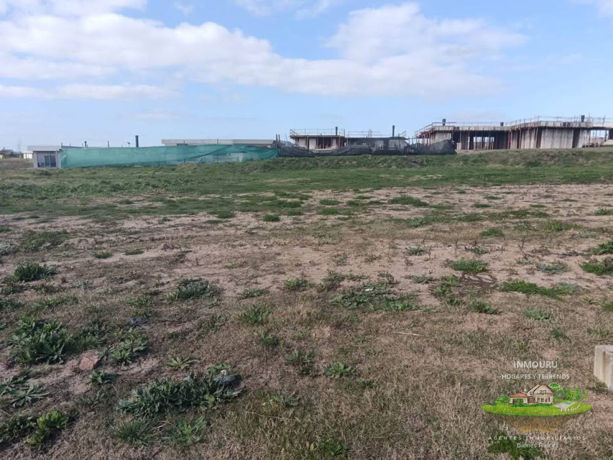 Terreno ID.1807 - Terreno 1025m2 en Barrio Privado La Juana