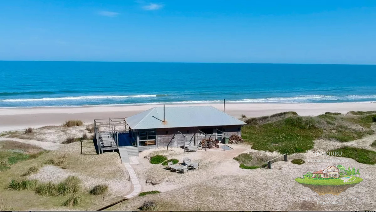 Terreno ID.449 - Venta de terreno frente al mar, a 45 min de Mdeo y 30 min de Punta del este