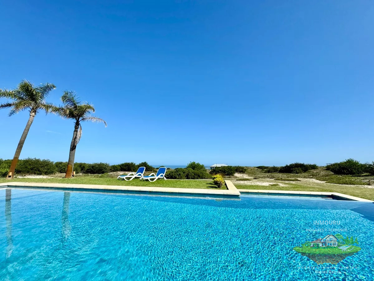 Terreno ID.449 - Venta de terreno frente al mar, a 45 min de Mdeo y 30 min de Punta del este