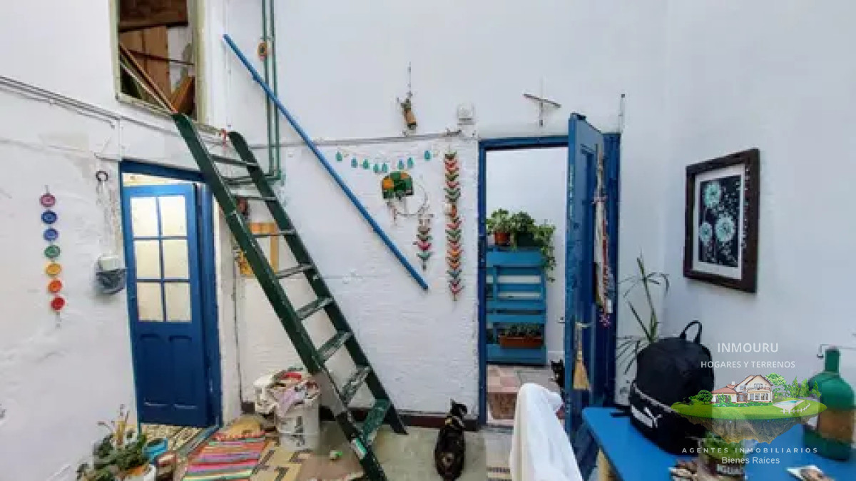Apartamento ID.438 - Se vende apartamento con renta, 2 dormitorios, Goes.