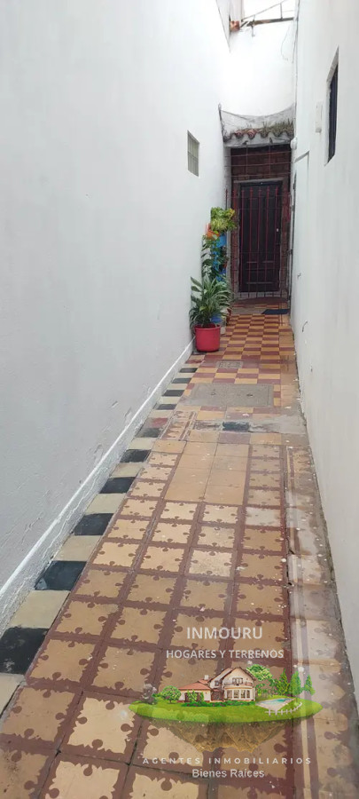Apartamento ID.438 - Se vende apartamento con renta, 2 dormitorios, Goes.