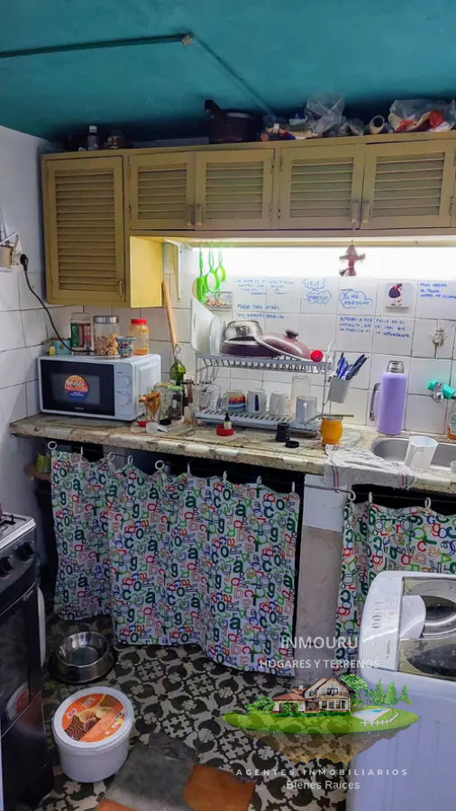 Apartamento ID.438 - Se vende apartamento con renta, 2 dormitorios, Goes.