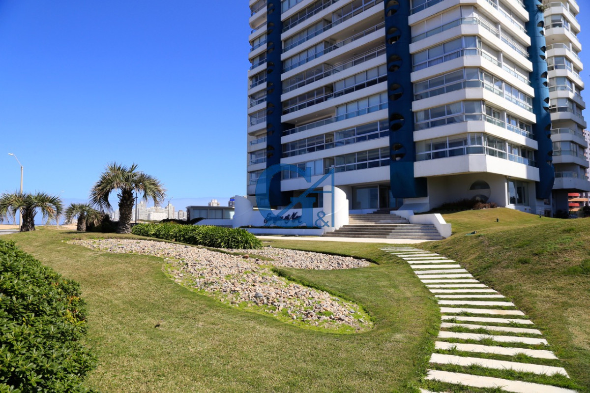 Apartamento ID.1917 - Apartamento en Punta del Este, Península