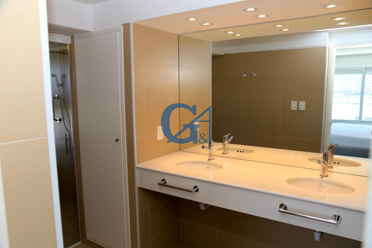 Apartamento ID.1917 - Apartamento en Punta del Este, Península
