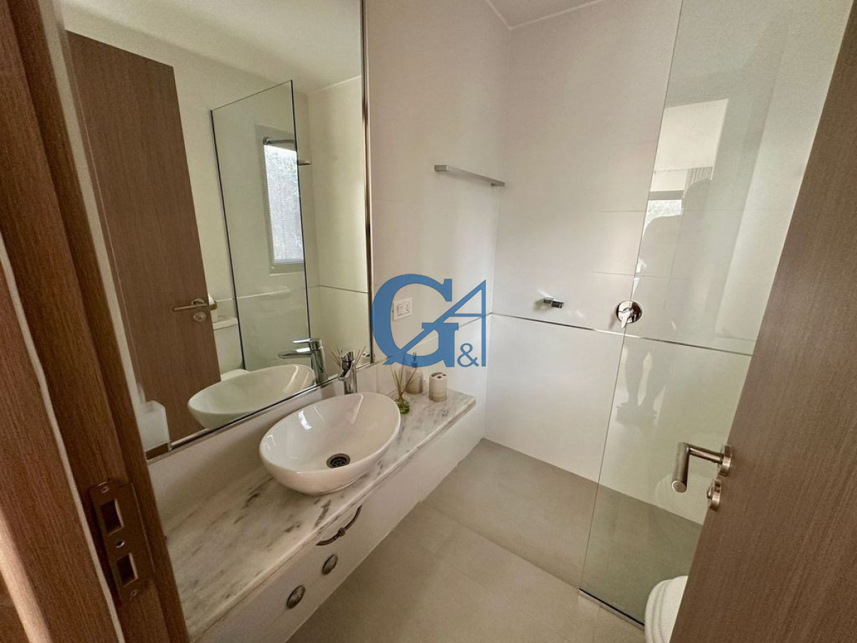 Apartamento ID.15718 - Tu Refugio Perfecto en La Barra: Un Apartamento para Disfrutar Todo el Año