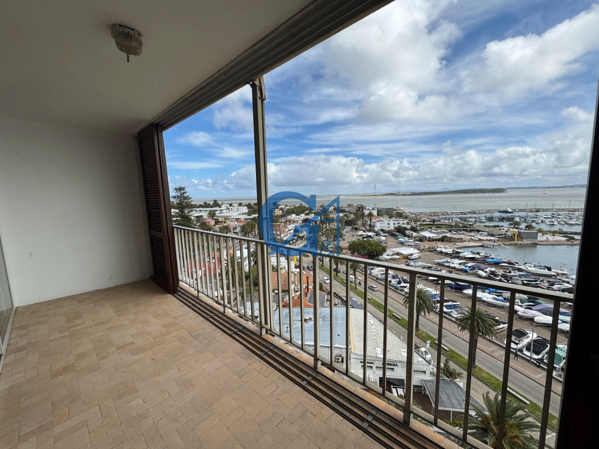Apartamento ID.15705 - Vista maravillosa al Puerto de Punta del Este