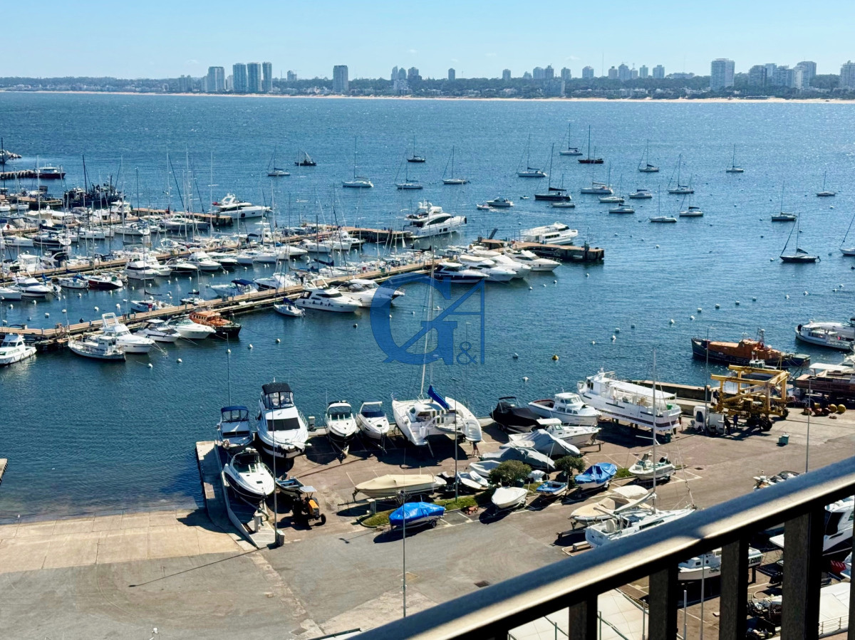 Apartamento ID.15705 - Vista maravillosa al Puerto de Punta del Este
