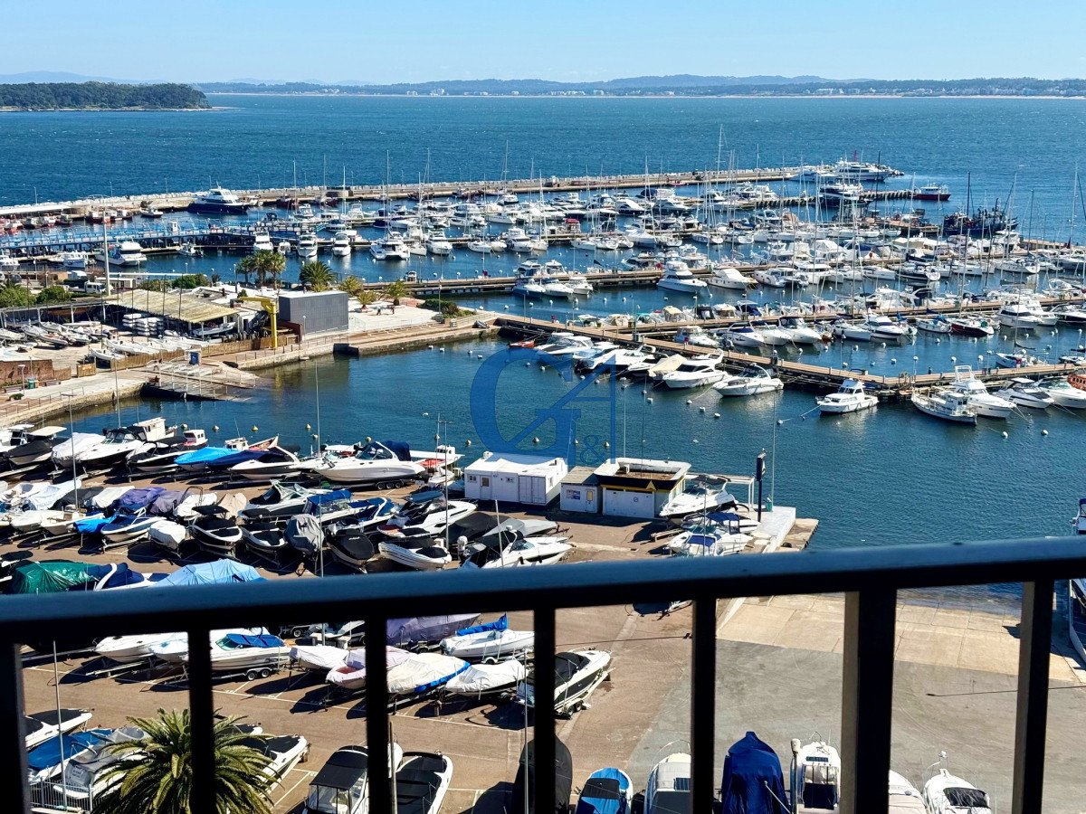 Apartamento ID.15705 - Vista maravillosa al Puerto de Punta del Este