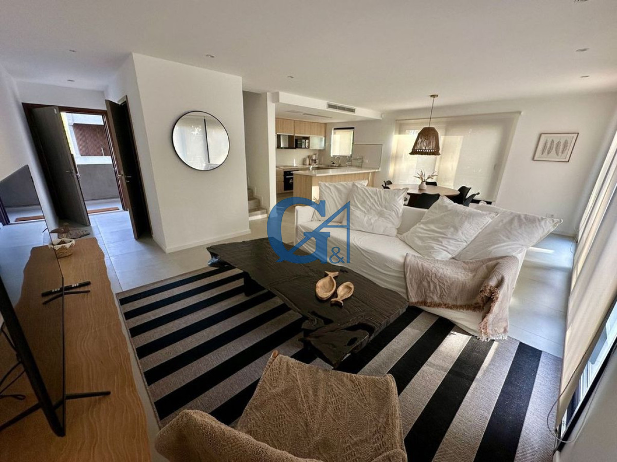 Apartamento ID.15718 - Tu Refugio Perfecto en La Barra: Un Apartamento para Disfrutar Todo el Año