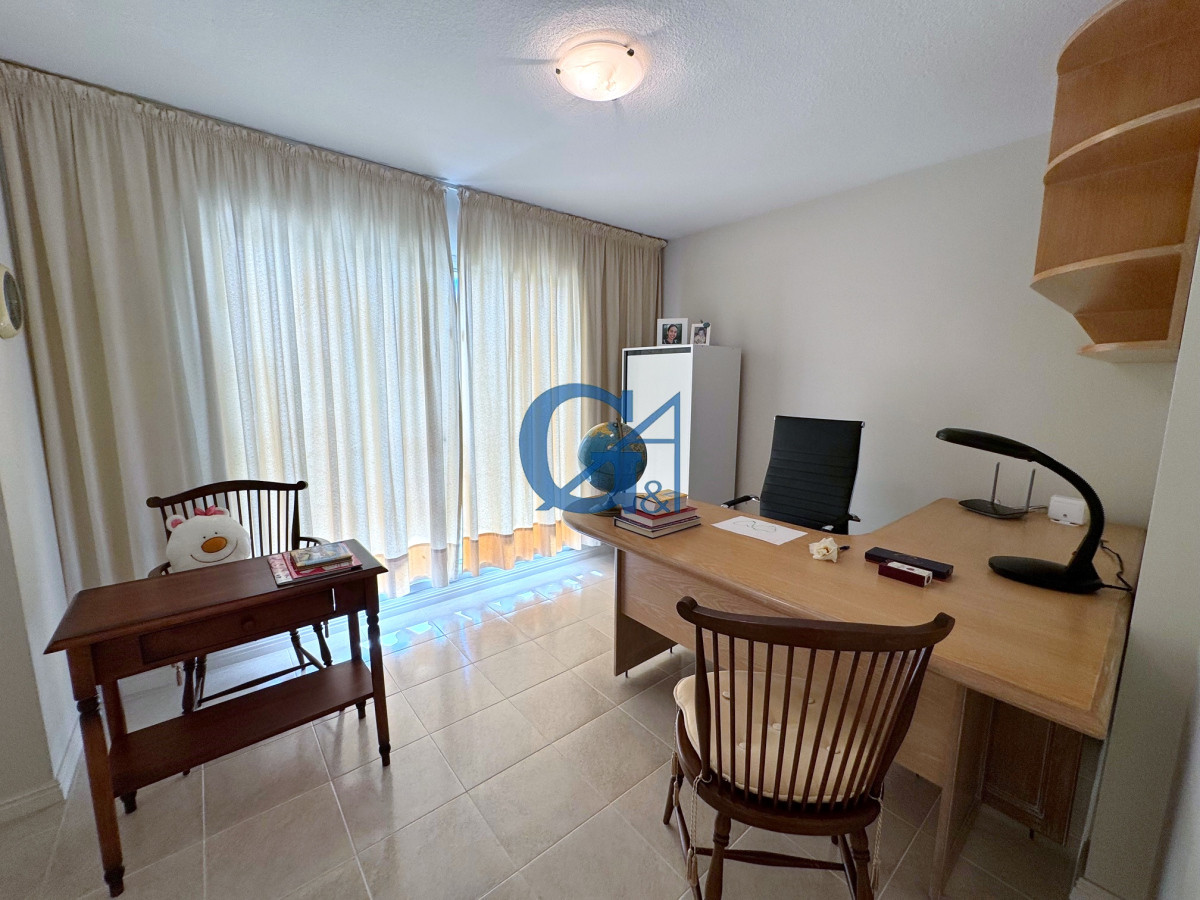 Apartamento ID.1931 - Lindísimos dos apartamentos en venta. Se venden juntos. 