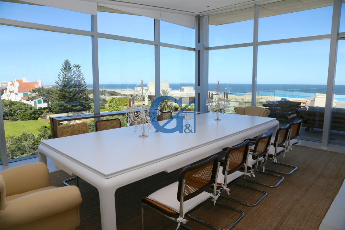 Apartamento ID.1565 - Playa Brava. Elegancia y Confort a Pasos del Mar