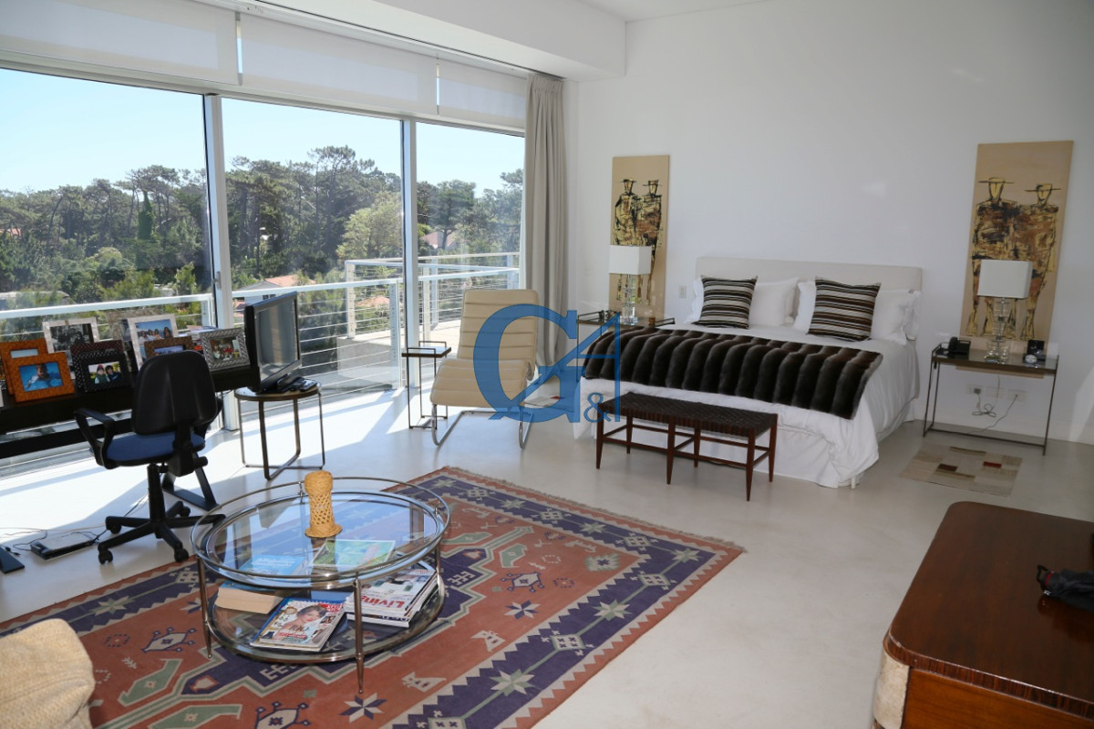 Apartamento ID.1565 - Playa Brava. Elegancia y Confort a Pasos del Mar