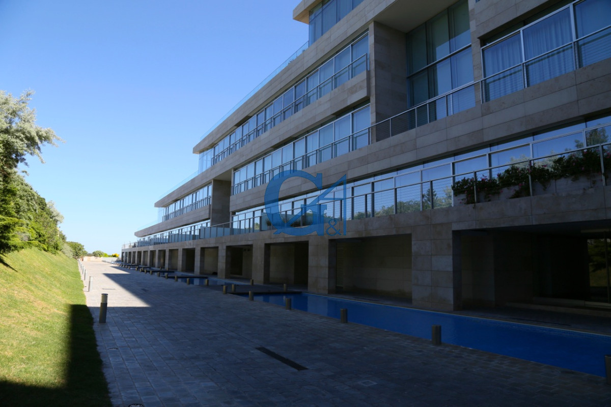 Apartamento ID.1565 - Playa Brava. Elegancia y Confort a Pasos del Mar