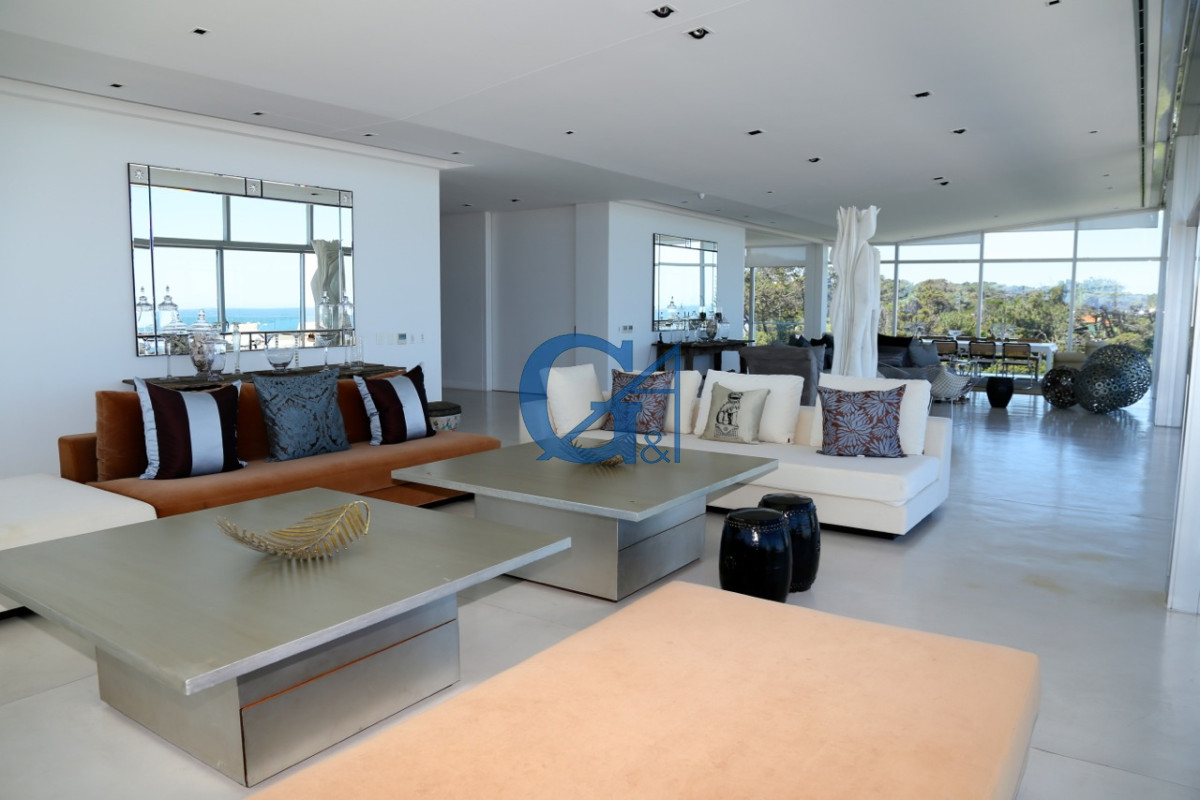 Apartamento ID.1565 - Playa Brava. Elegancia y Confort a Pasos del Mar