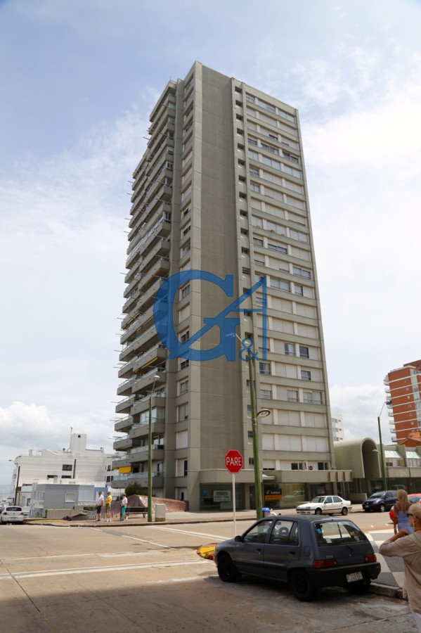 Apartamento ID.1770 - Apartamento en Punta del Este, Puerto