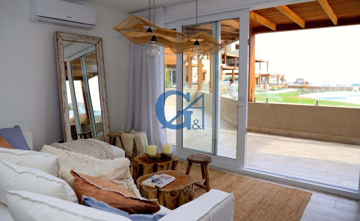 Apartamento ID.1993 - Frente al Mar en La Barra: Un Estilo de Vida Inigualable