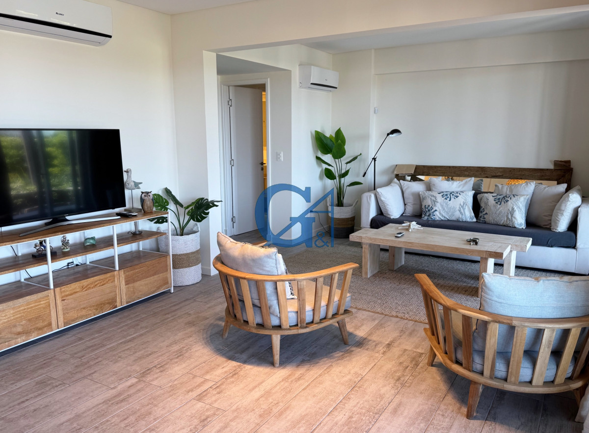 Apartamento ID.2096 - Apartamento moderno sobre playa Montoya