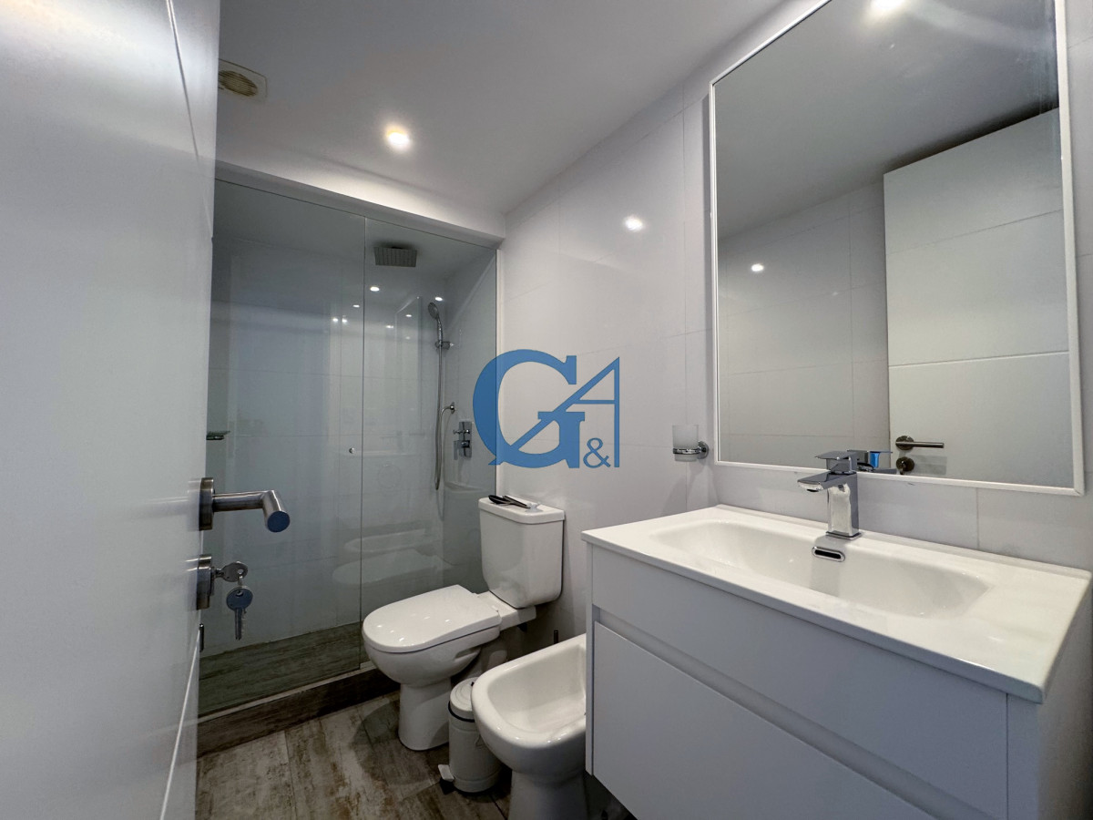 Apartamento ID.2096 - Apartamento moderno sobre playa Montoya
