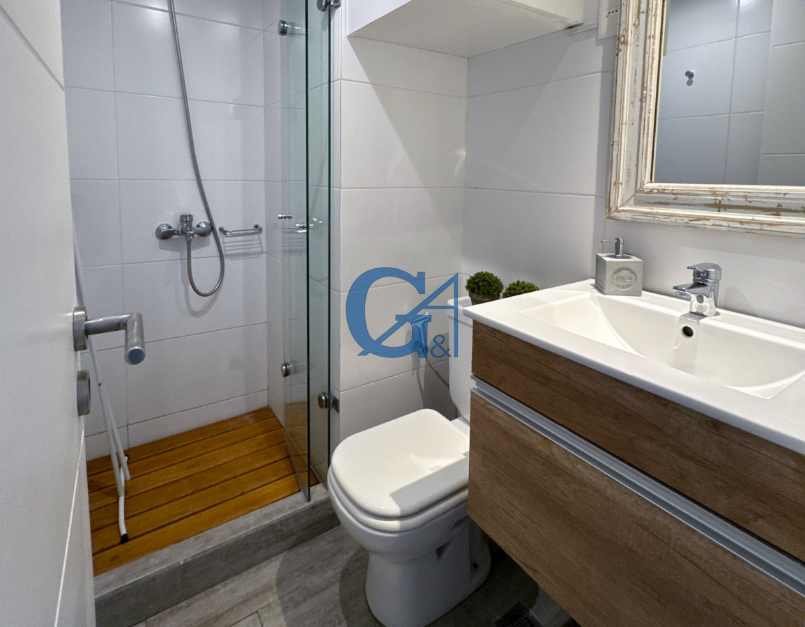 Apartamento ID.2096 - Apartamento moderno sobre playa Montoya