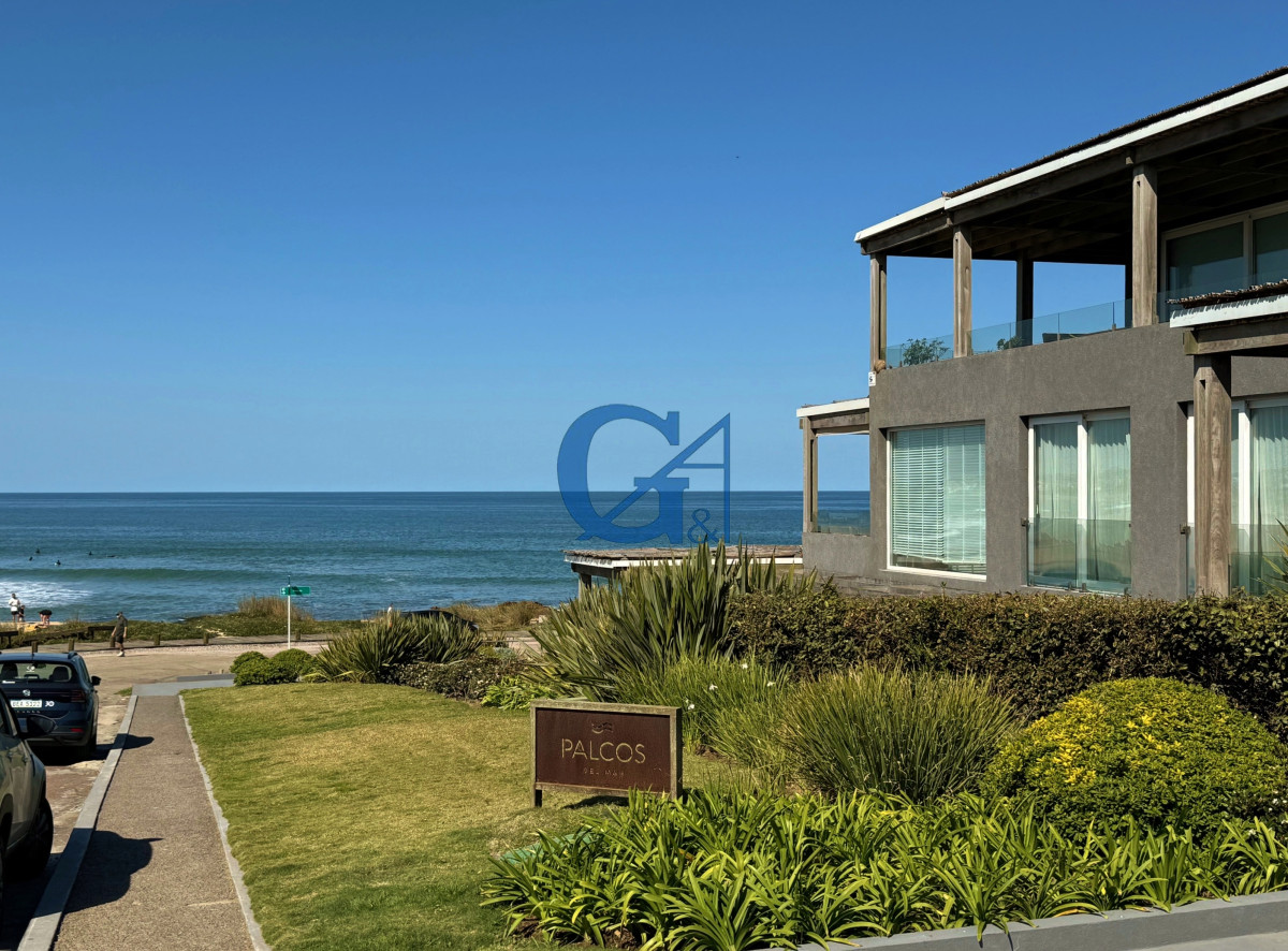 Apartamento ID.2096 - Apartamento moderno sobre playa Montoya
