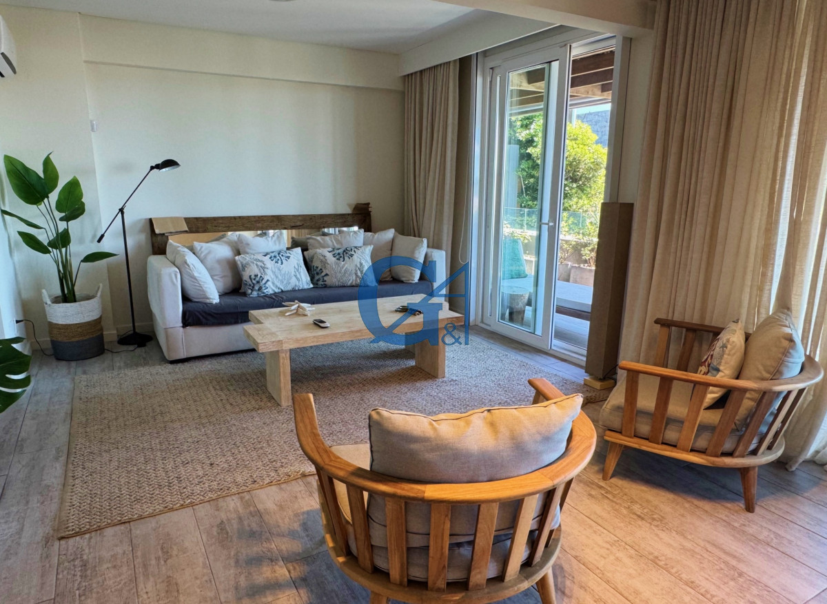 Apartamento ID.2096 - Apartamento moderno sobre playa Montoya