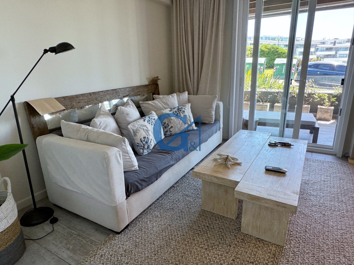 Apartamento ID.2096 - Apartamento moderno sobre playa Montoya